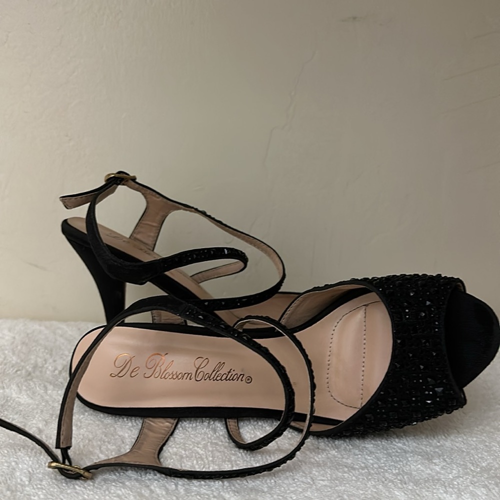 High heels - Picture 3 of 5